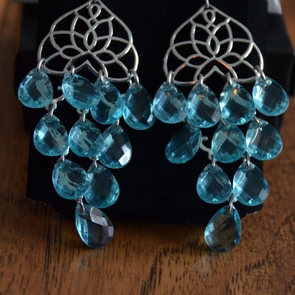 Fall into Color Chandelier Earrings Aquamarine - Picture 2 of 7